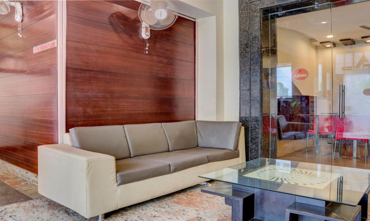 Treebo Azure Hotel 3*