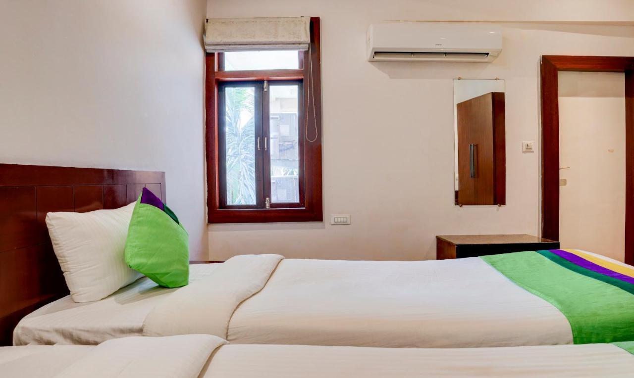 Hotel Treebo Azure Varanasi